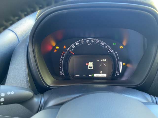 TOYOTA Aygo X 1.0 VVT-i Trend-image-12