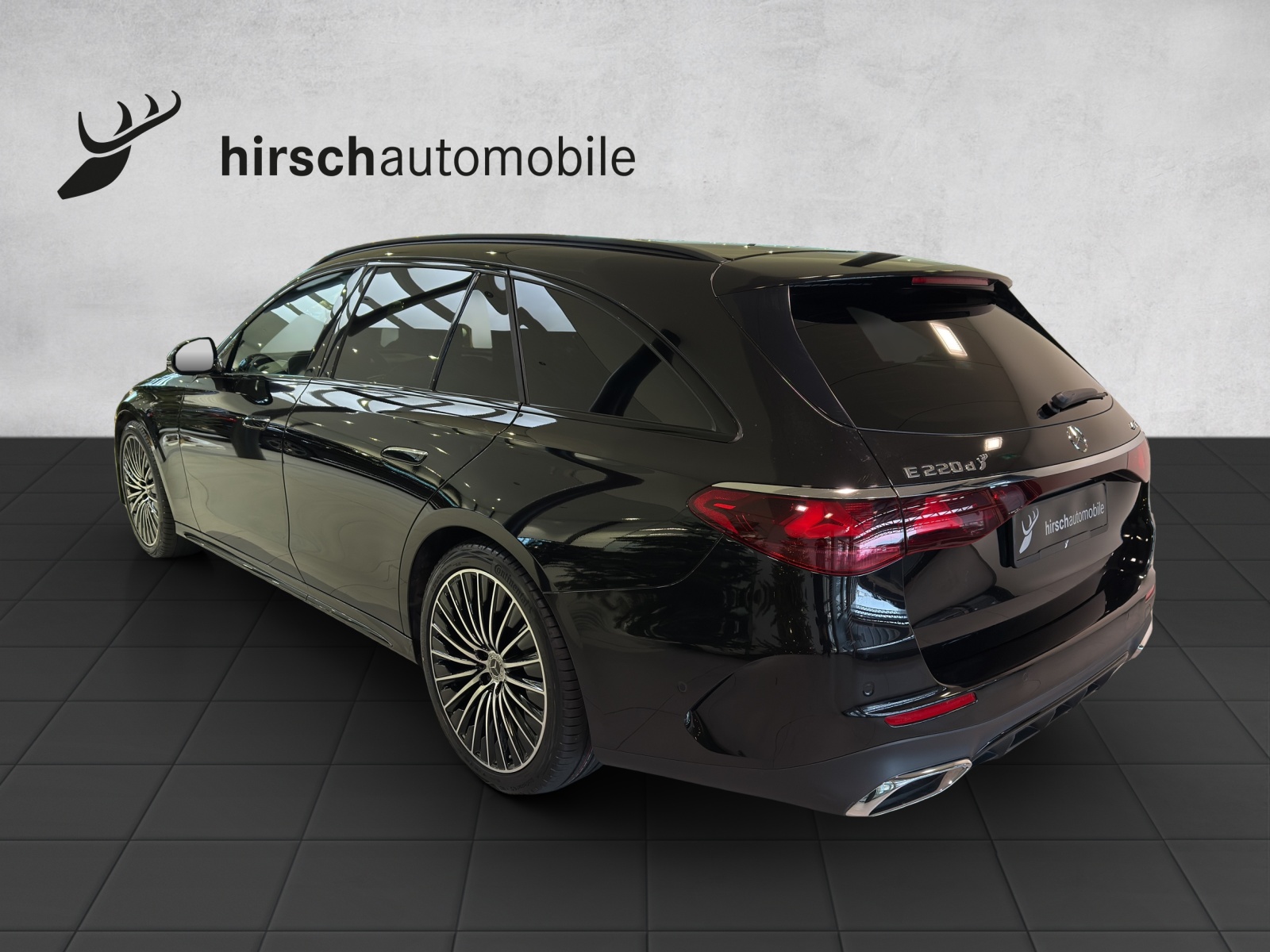 MERCEDES-BENZ E 220 d T 4Matic 9G-Tronic-showroom-element-1