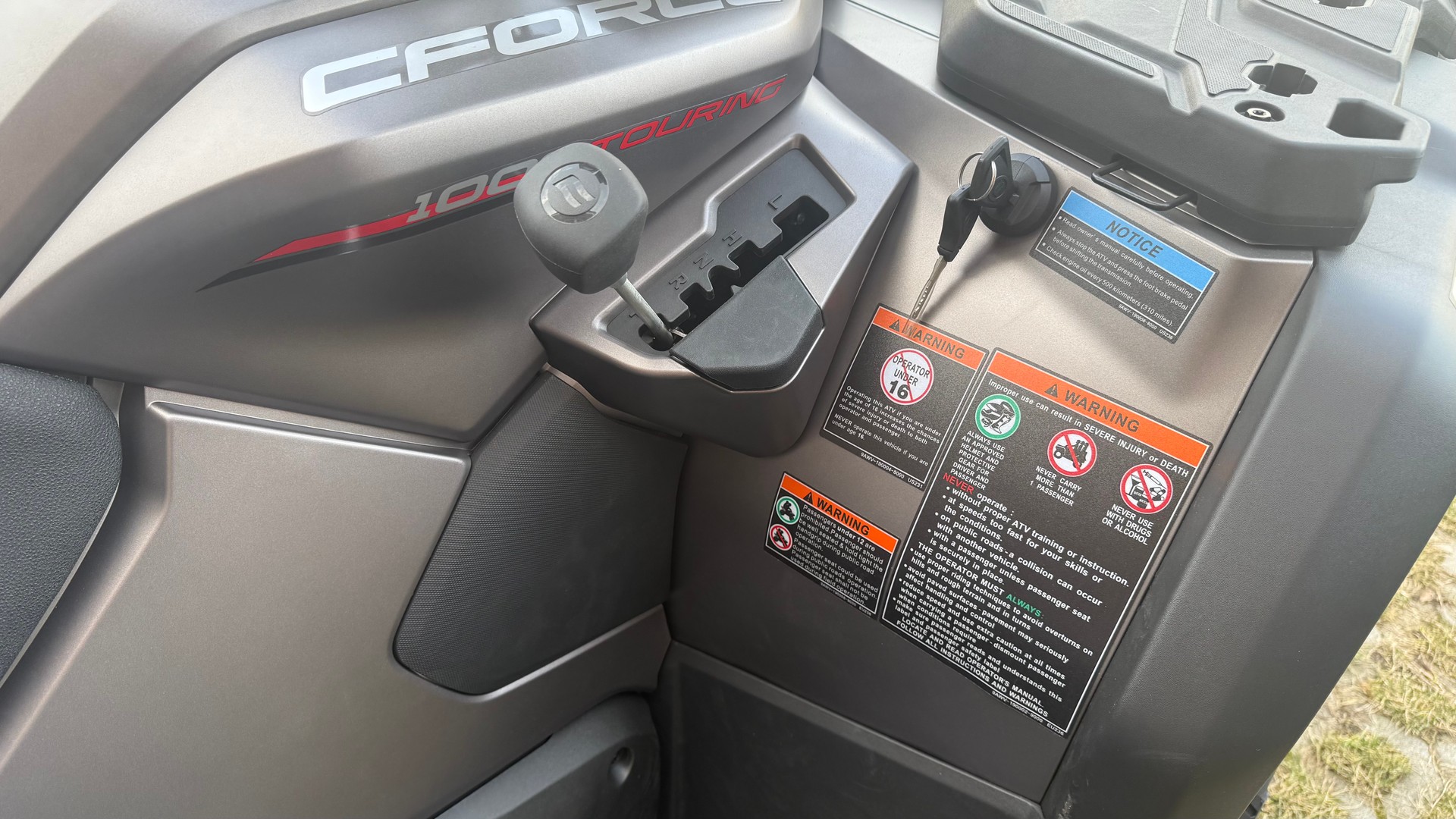 CF MOTO C Force 1000 Touring-image-5