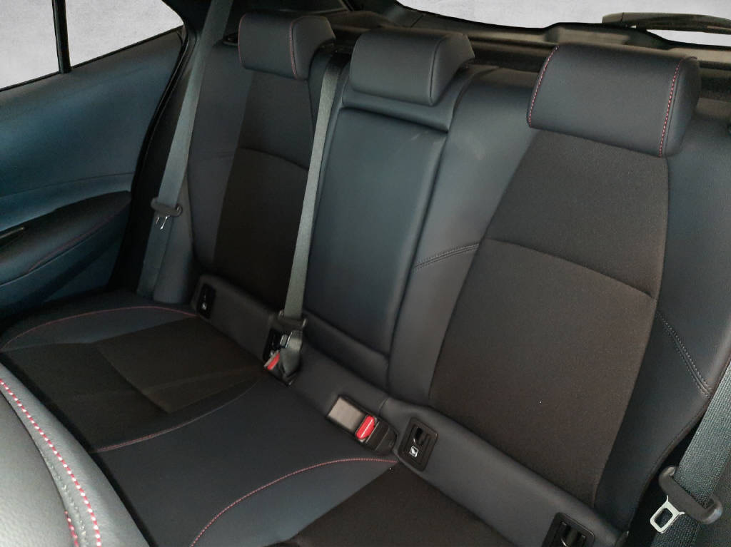 TOYOTA Corolla 2.0 HSD GR Sport-image-6