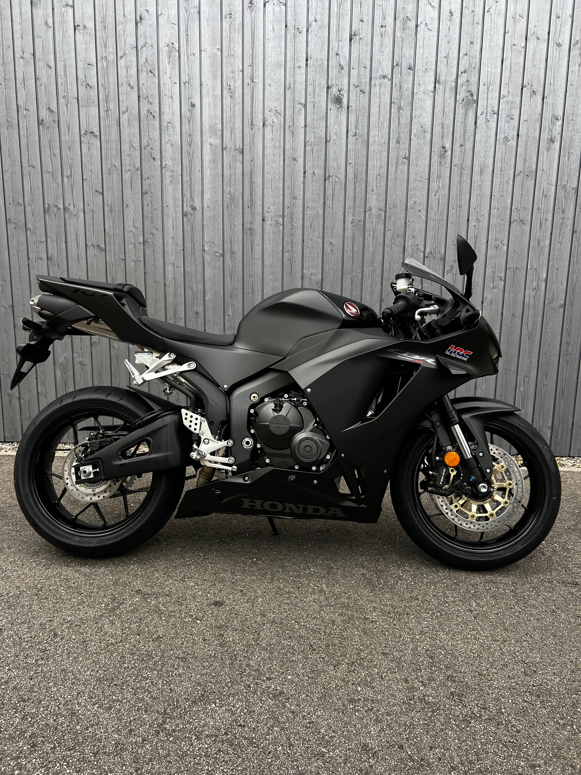 HONDA CBR 600 RR-image-0