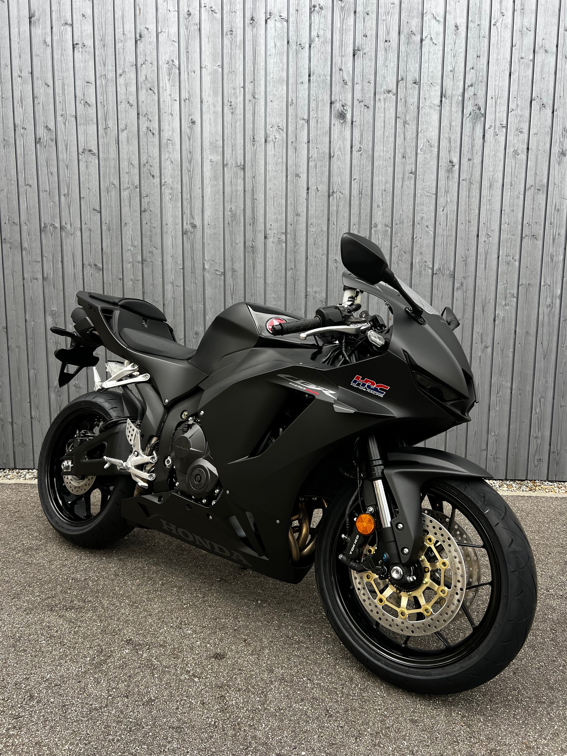 HONDA CBR 600 RR-image-1