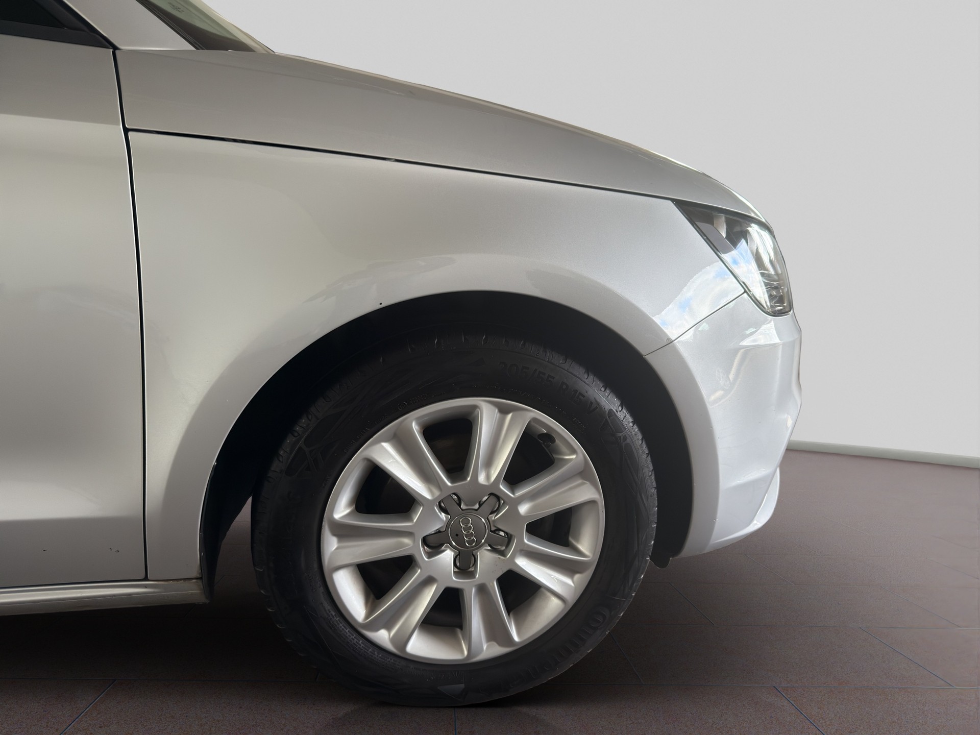 AUDI A1 Sportback 1.2 TFSI Attraction-image-7