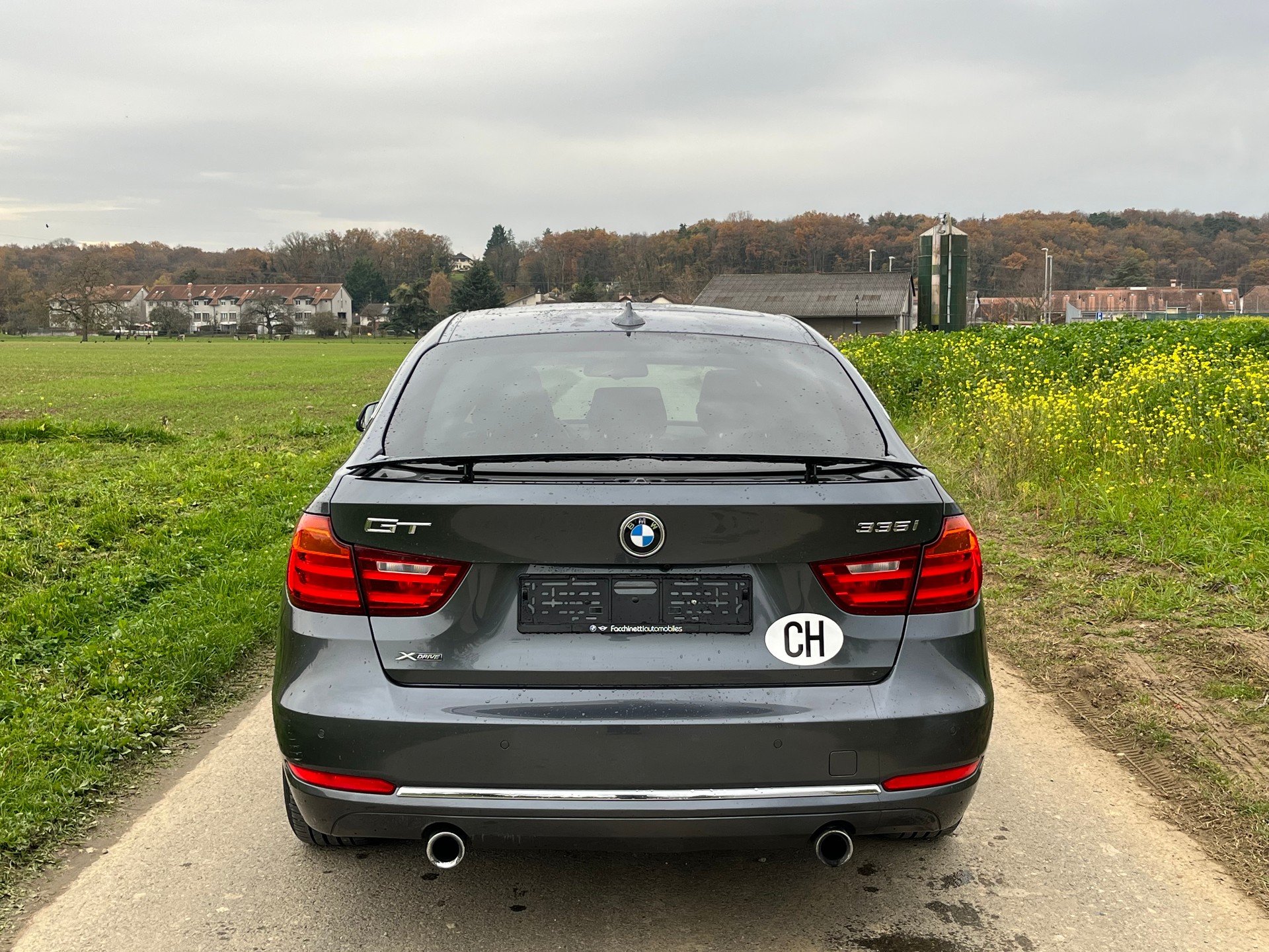 BMW 335i GT xDrive Luxury Line Steptronic-image-10