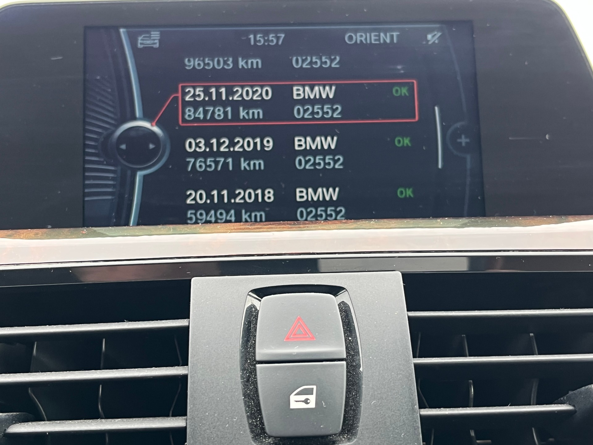 BMW 335i GT xDrive Luxury Line Steptronic-image-27