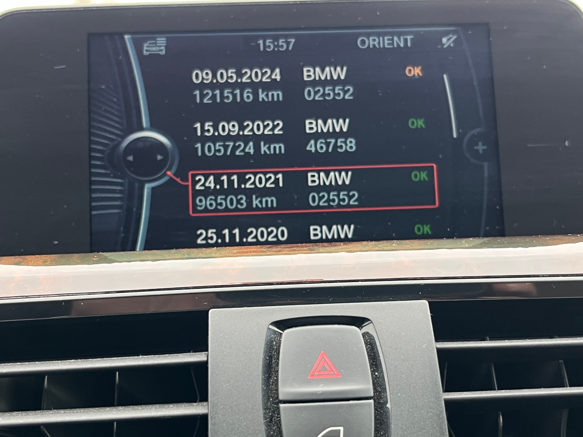 BMW 335i GT xDrive Luxury Line Steptronic-image-28