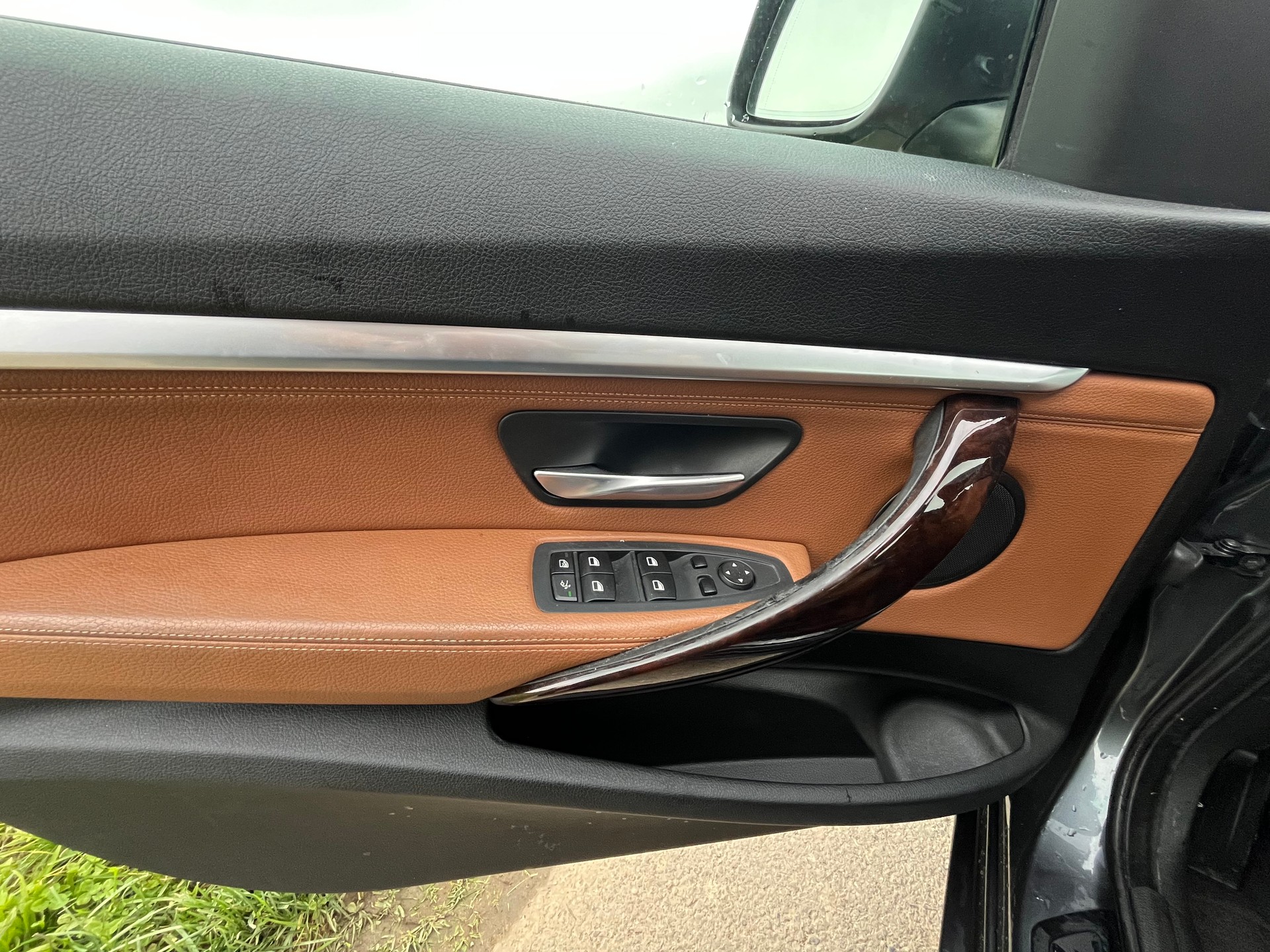 BMW 335i GT xDrive Luxury Line Steptronic-image-20