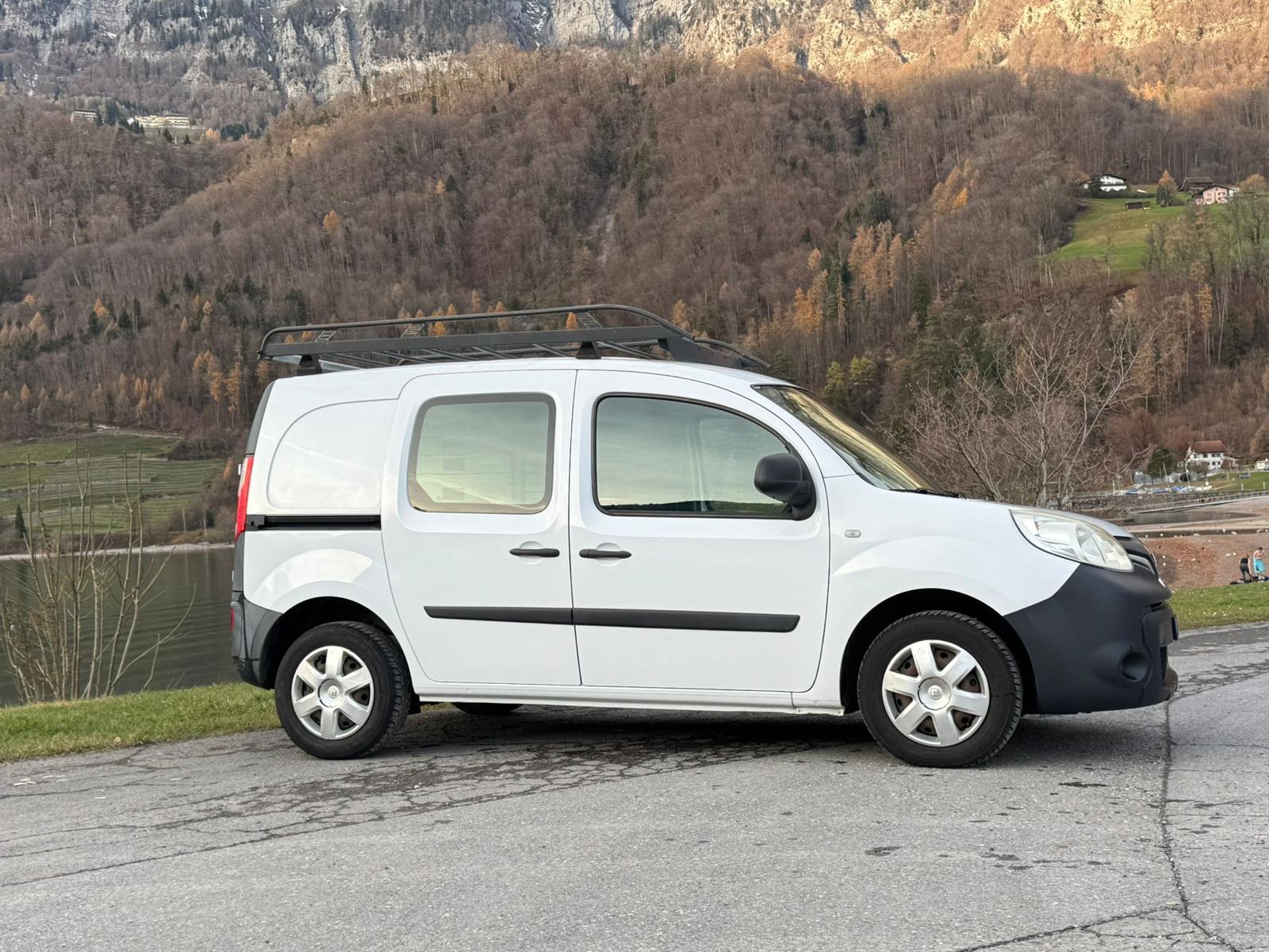 RENAULT Kangoo Medium TCe 115 ENERGY Business-image-4