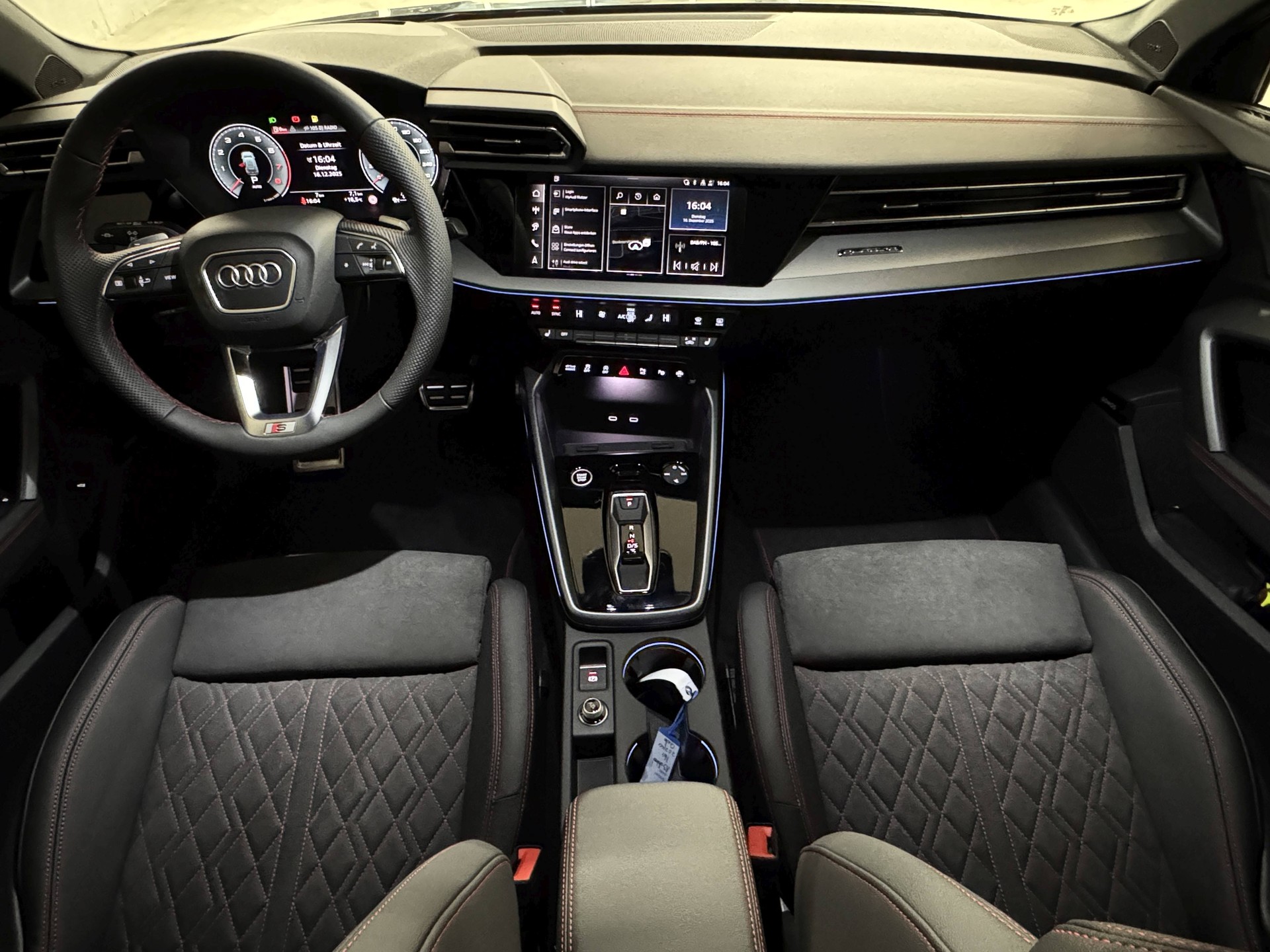 AUDI A3 allstreet TFSI 150 kW quattro S tronic-image-8