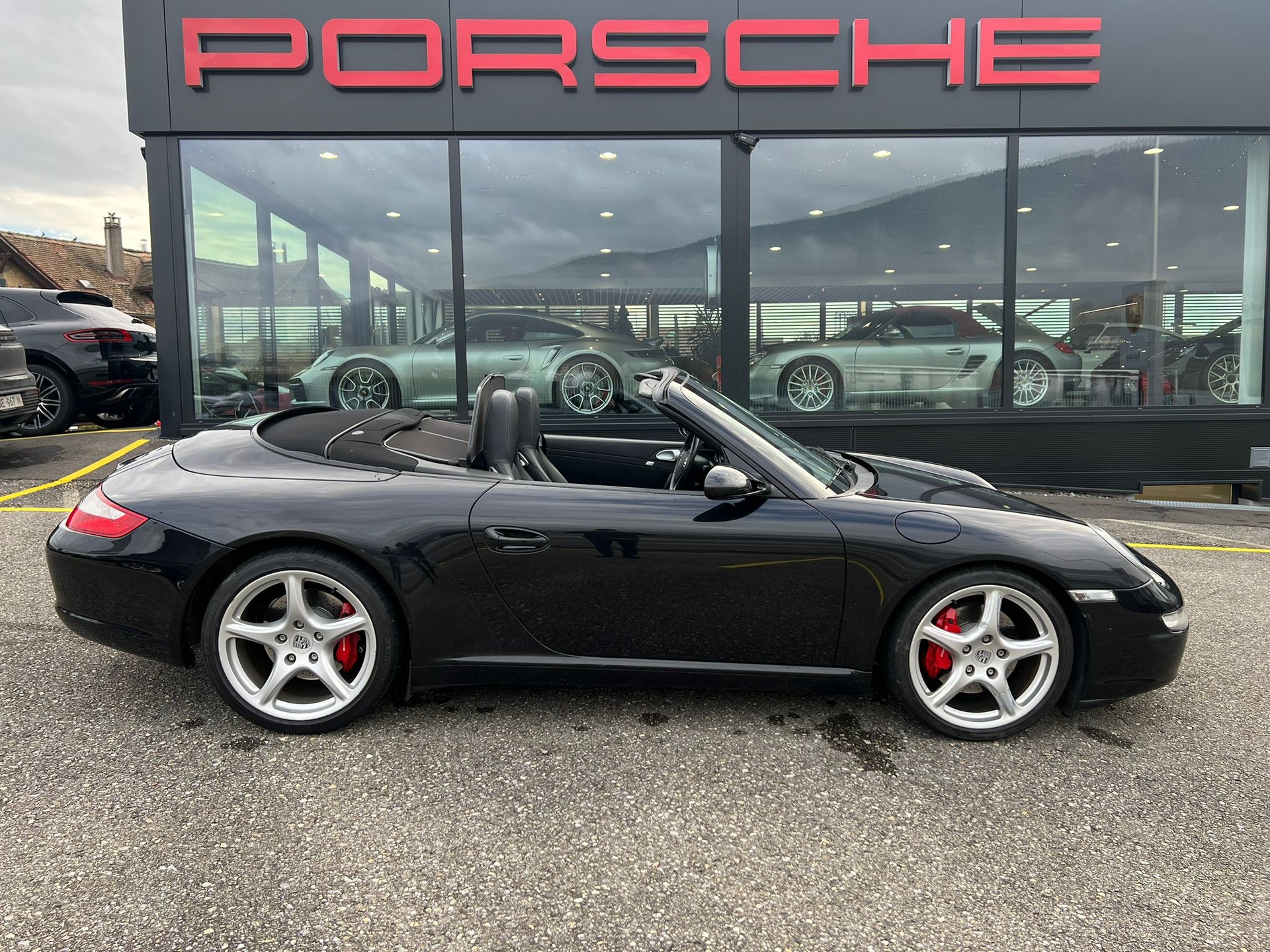 PORSCHE 911 Cabrio Carrera S-image-6