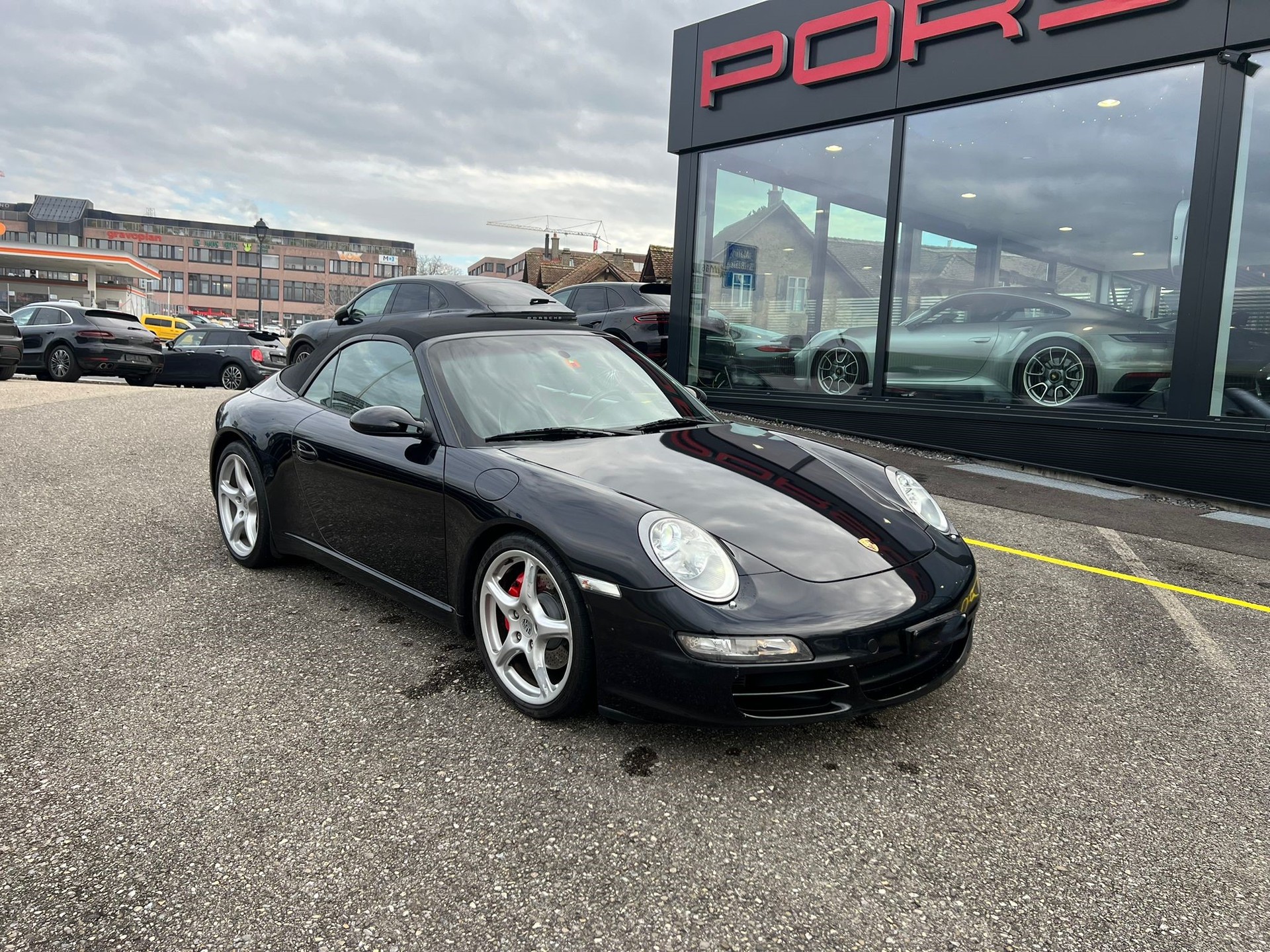 PORSCHE 911 Cabrio Carrera S-showroom-element-1