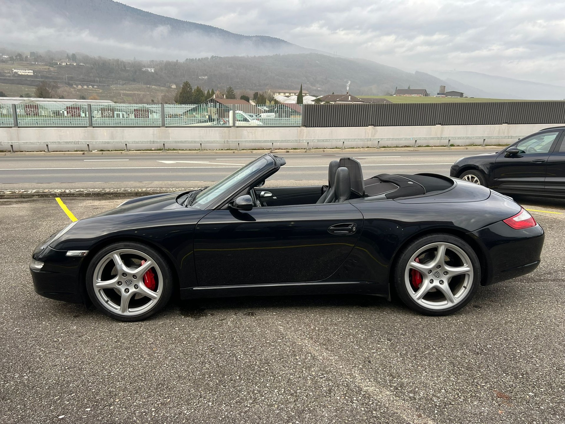 PORSCHE 911 Cabrio Carrera S-image-10