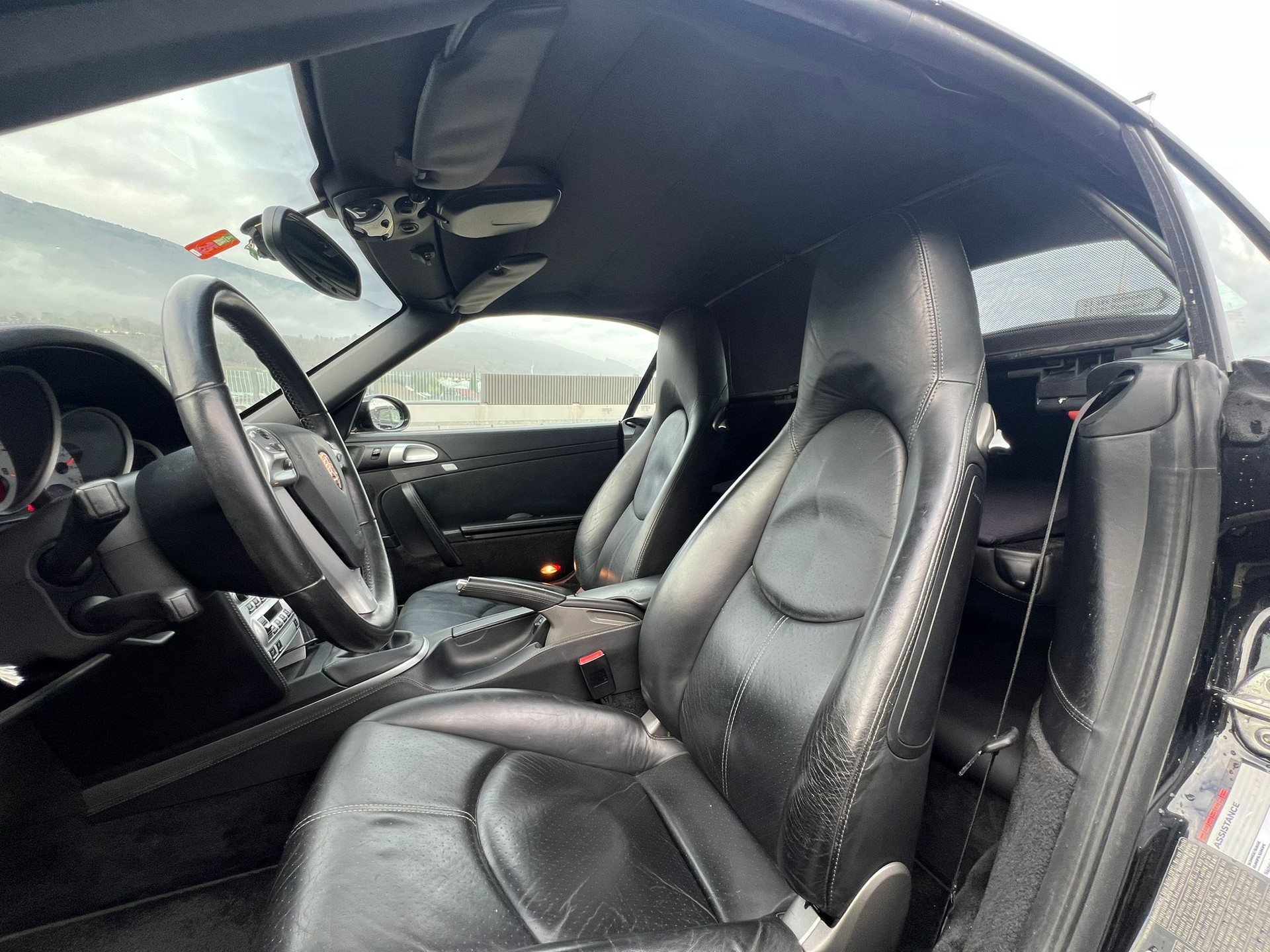 PORSCHE 911 Cabrio Carrera S-image-13