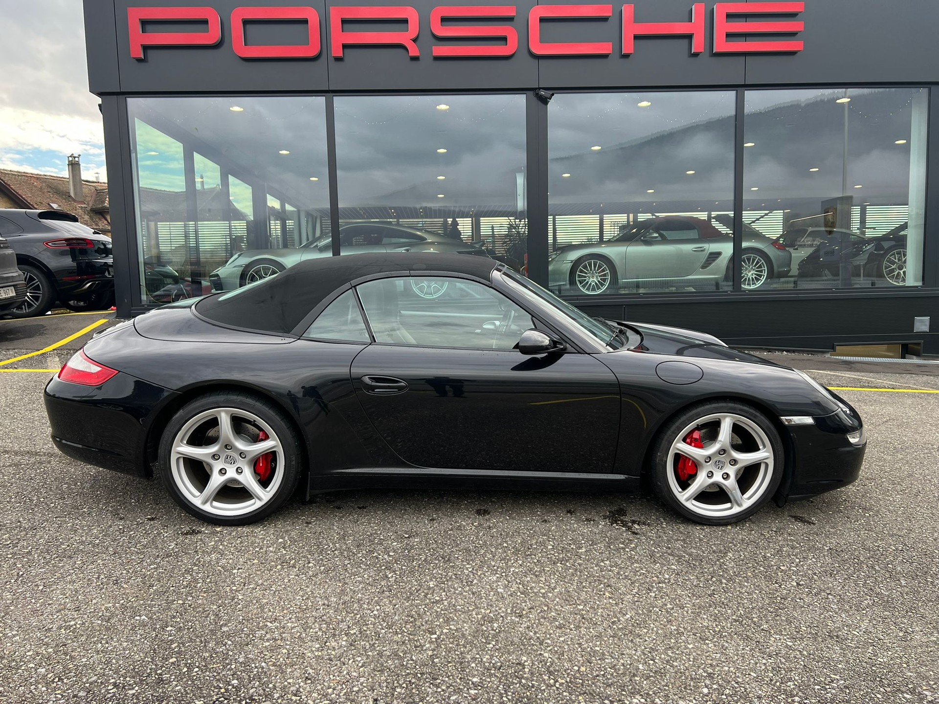 PORSCHE 911 Cabrio Carrera S