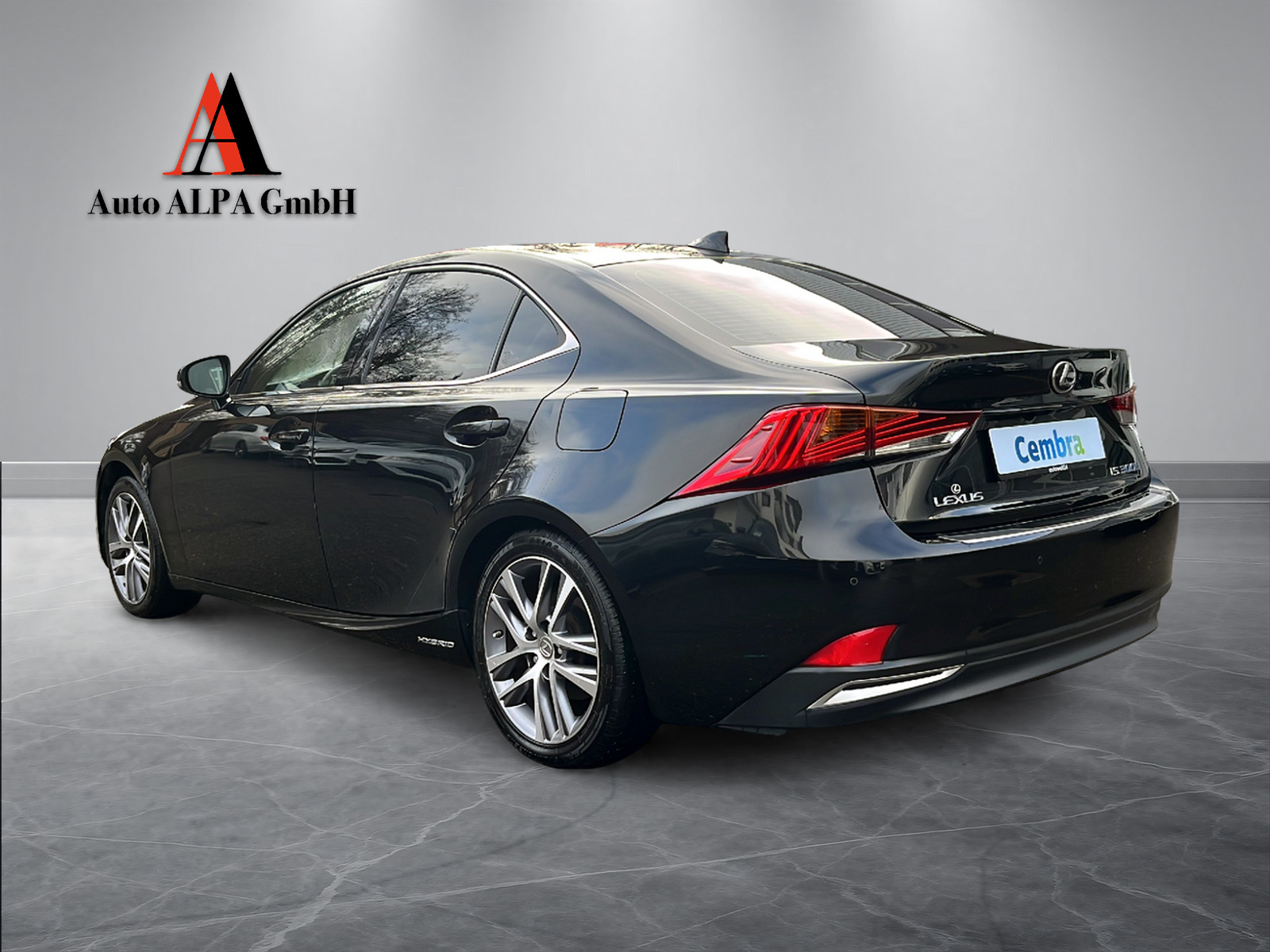 LEXUS IS 300h excellence Automatic-showroom-element-2