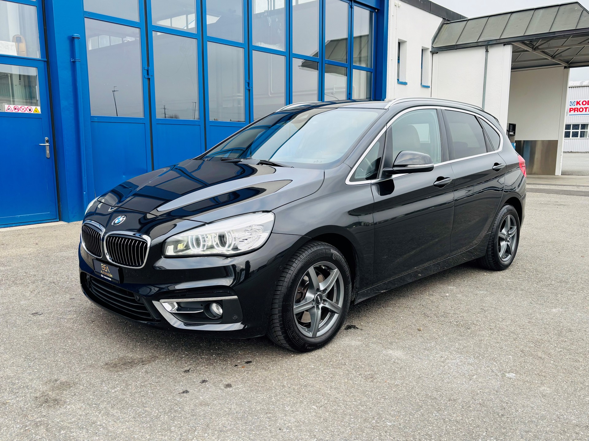 BMW 220d xDrive Active Tourer Luxury Line Steptronic-image-3