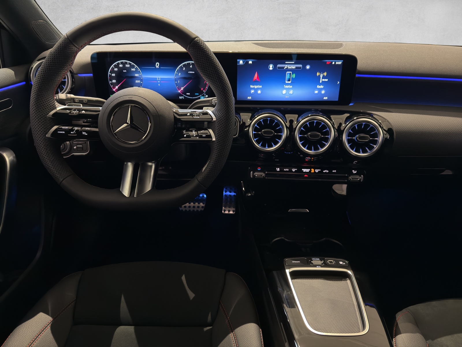 MERCEDES-BENZ A 220 4Matic 8G-DCT-image-11