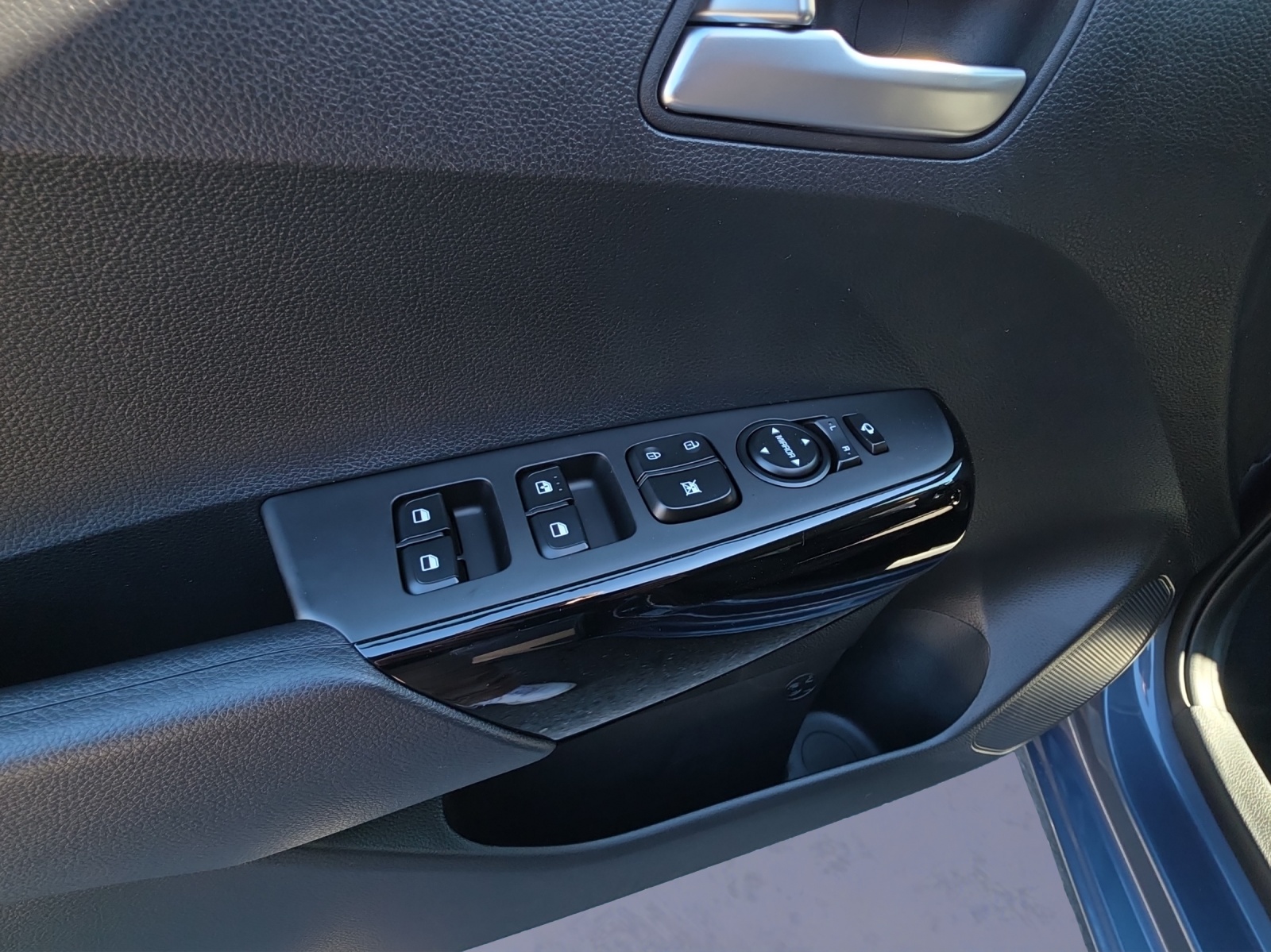 KIA Picanto 1.0 GDi Power-image-11