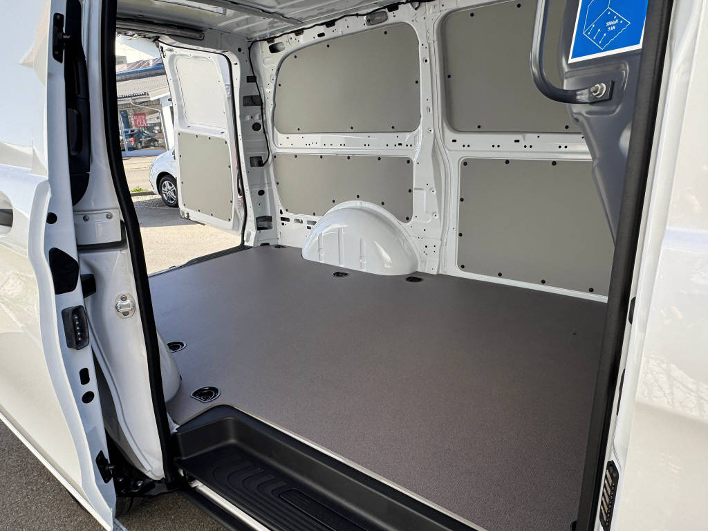 MERCEDES-BENZ Vito 119 CDI 4x4 Kasten Pro lang-image-5