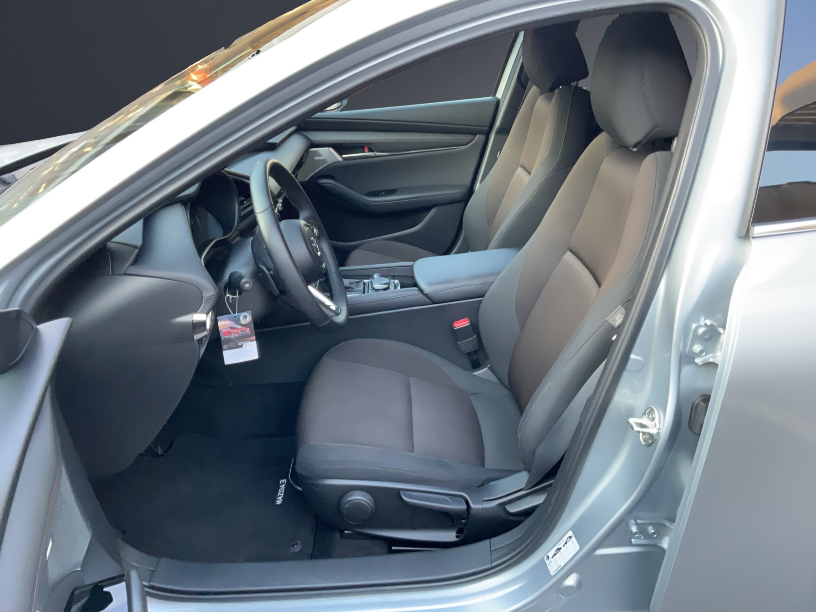 MAZDA 3 HB X 186 RevolutionAut.-image-6
