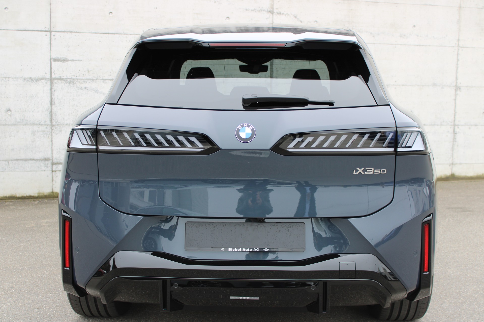 BMW iX3 50 xDrive M Sport Pro-image-6