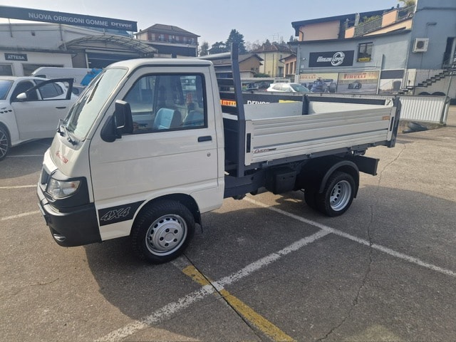 PIAGGIO Porter 1.3 Maxxi 4x4 Cambio con 4 x 4 e Marce Ridotte "Inseribili" - Ponte Ribaltabile modello: CUCINI-image-3