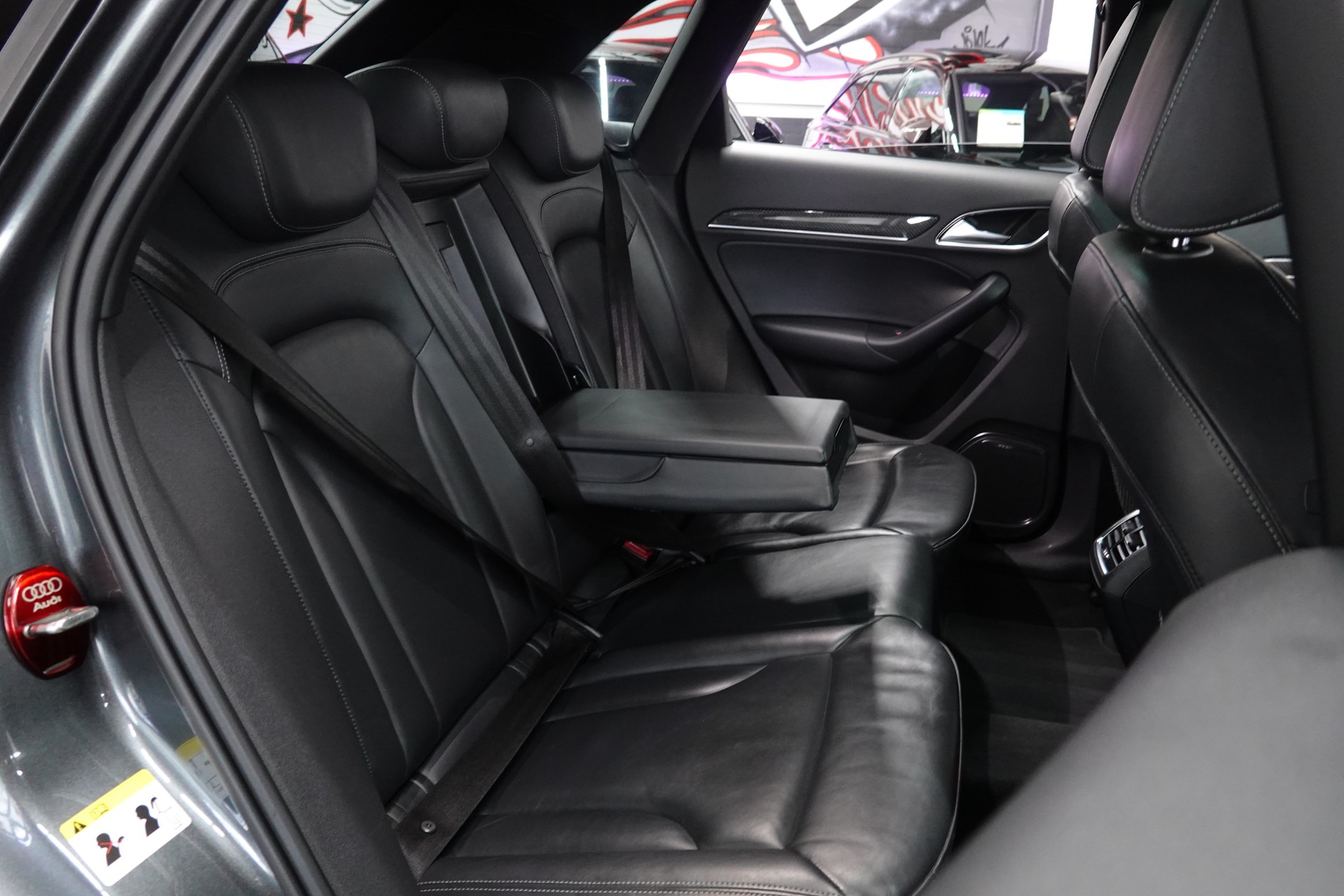AUDI RS Q3 2.5 TFSI QUATTRO S-TRONIC CH-FZ-image-32