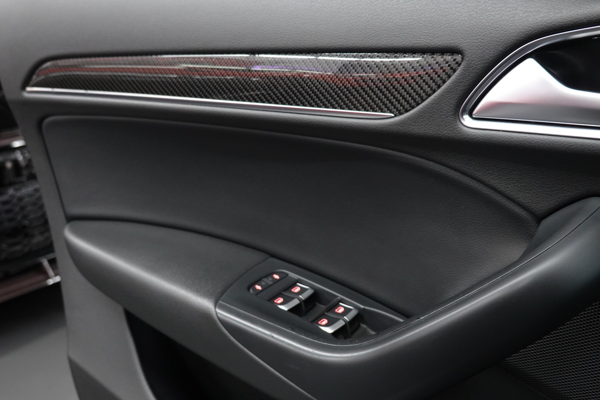 AUDI RS Q3 2.5 TFSI QUATTRO S-TRONIC CH-FZ-image-23