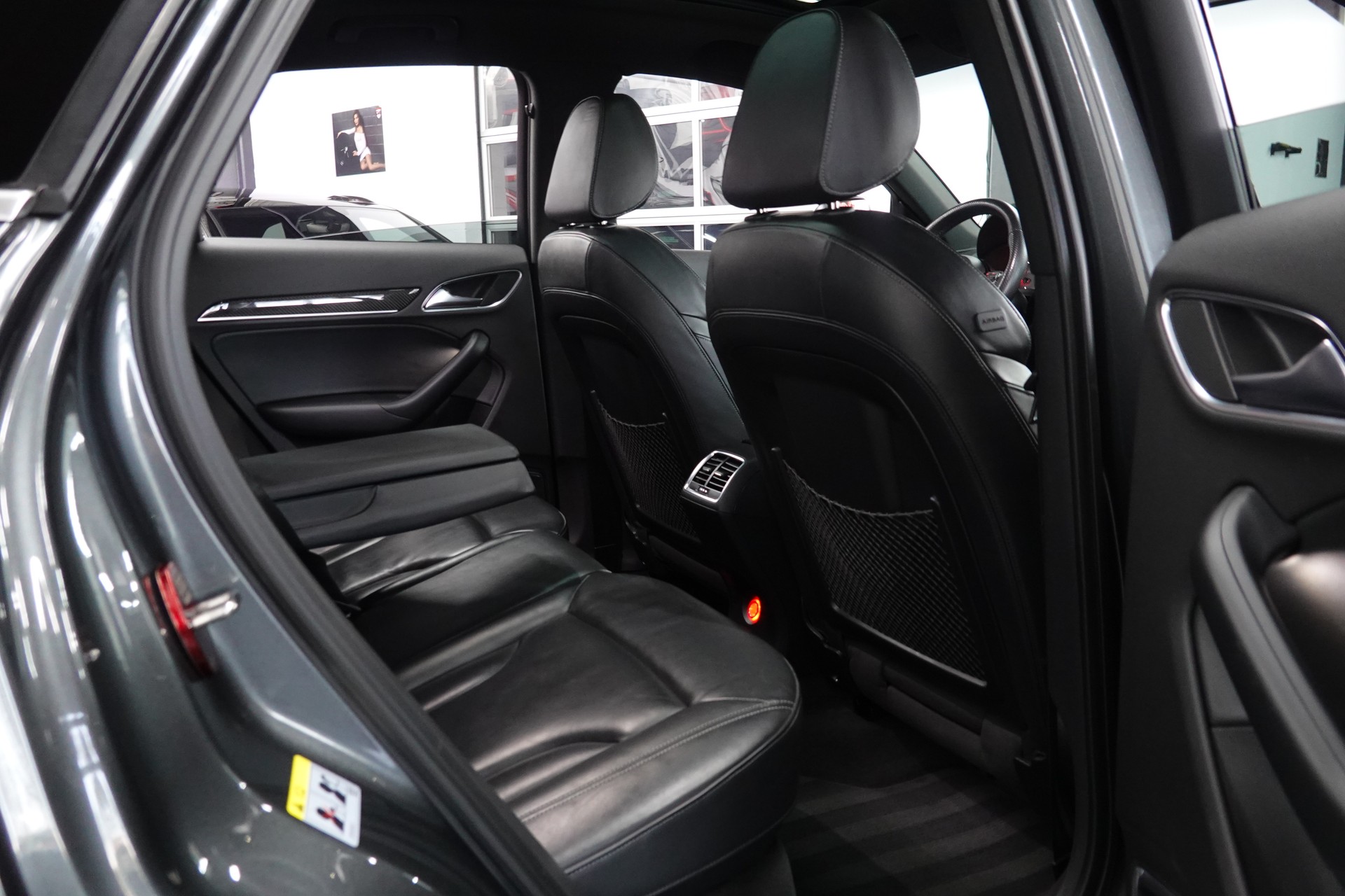 AUDI RS Q3 2.5 TFSI QUATTRO S-TRONIC CH-FZ-image-31