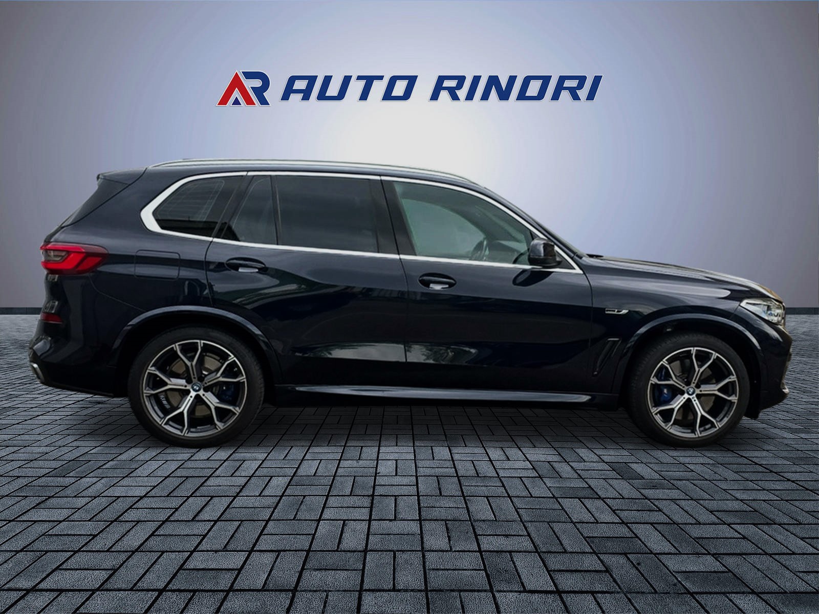 BMW X5 45e xDrive M Sport Steptronic-showroom-element-2