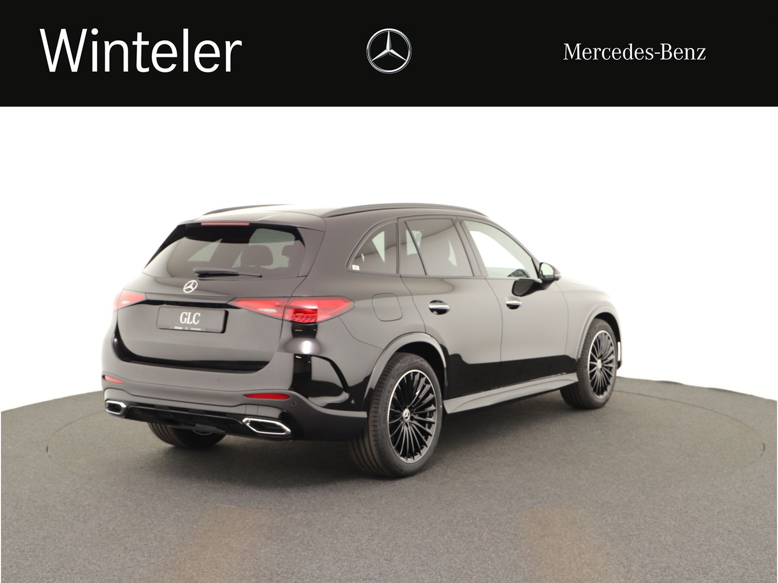 MERCEDES-BENZ GLC 300 4M AMG Line-image-4