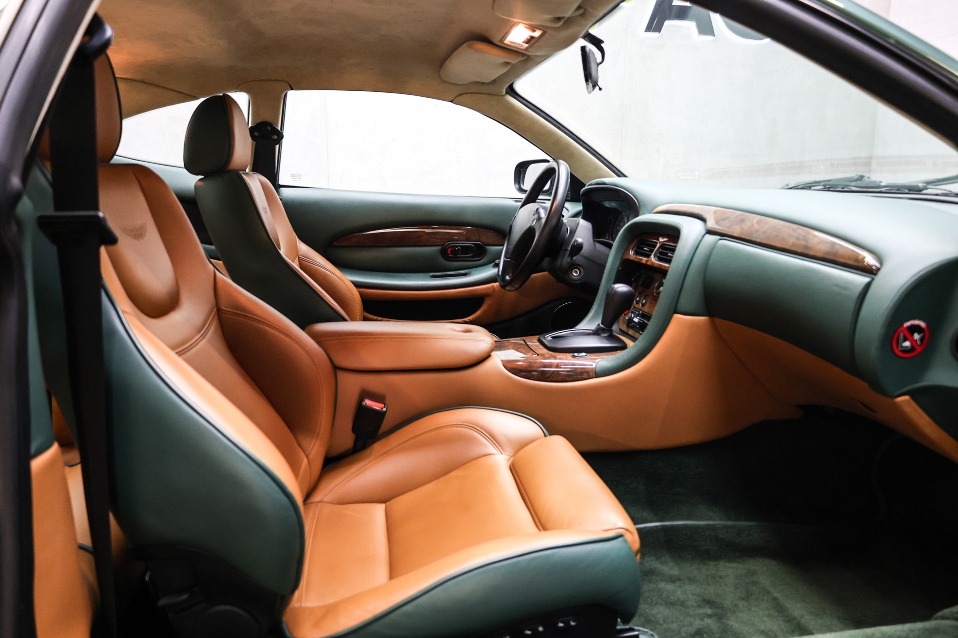 ASTON MARTIN DB7 Vantage 5.9-image-30