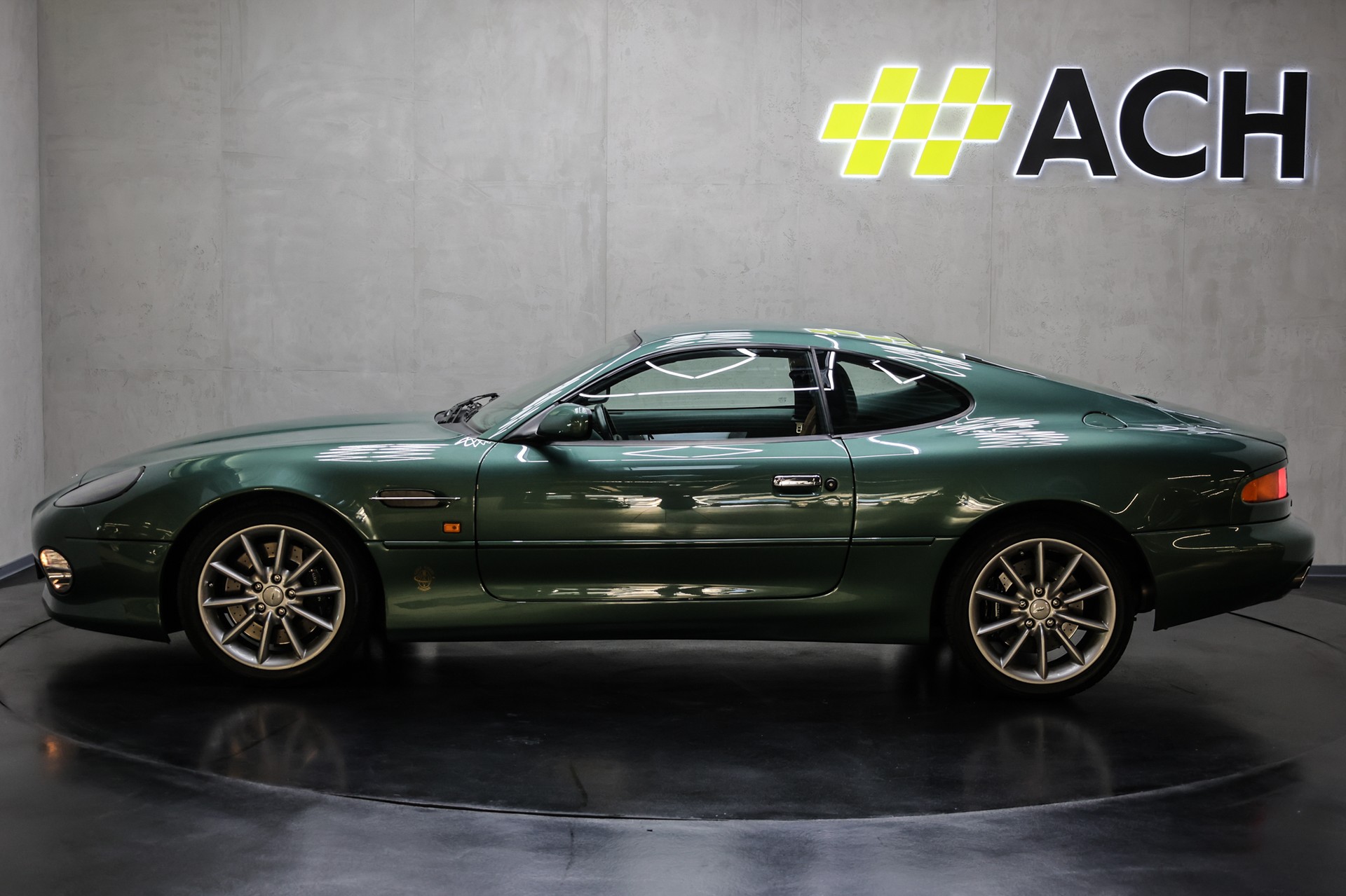 ASTON MARTIN DB7 Vantage 5.9-image-7