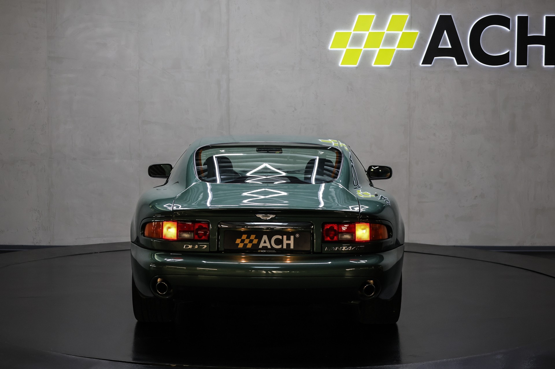 ASTON MARTIN DB7 Vantage 5.9-image-4