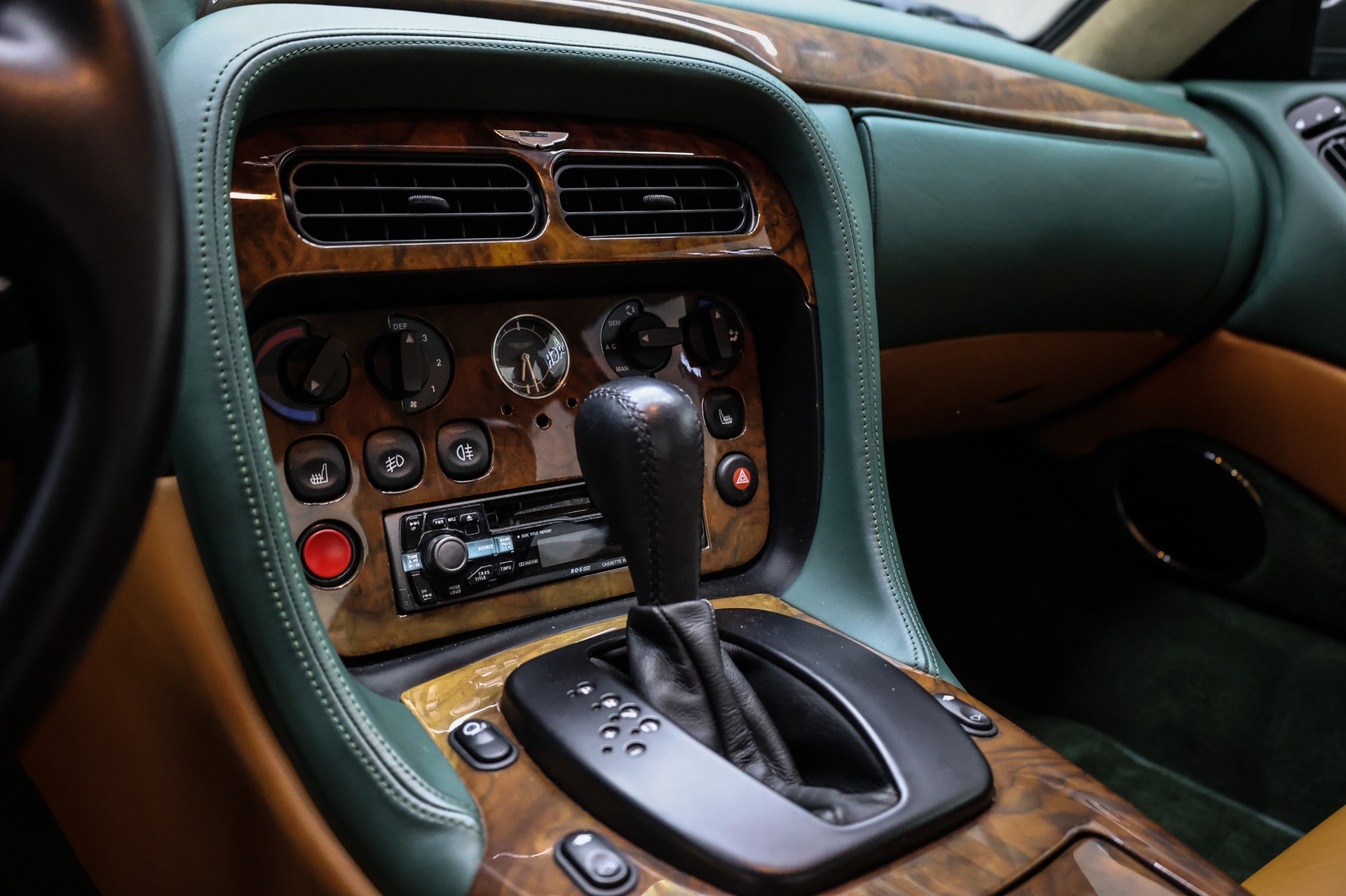 ASTON MARTIN DB7 Vantage 5.9-image-23