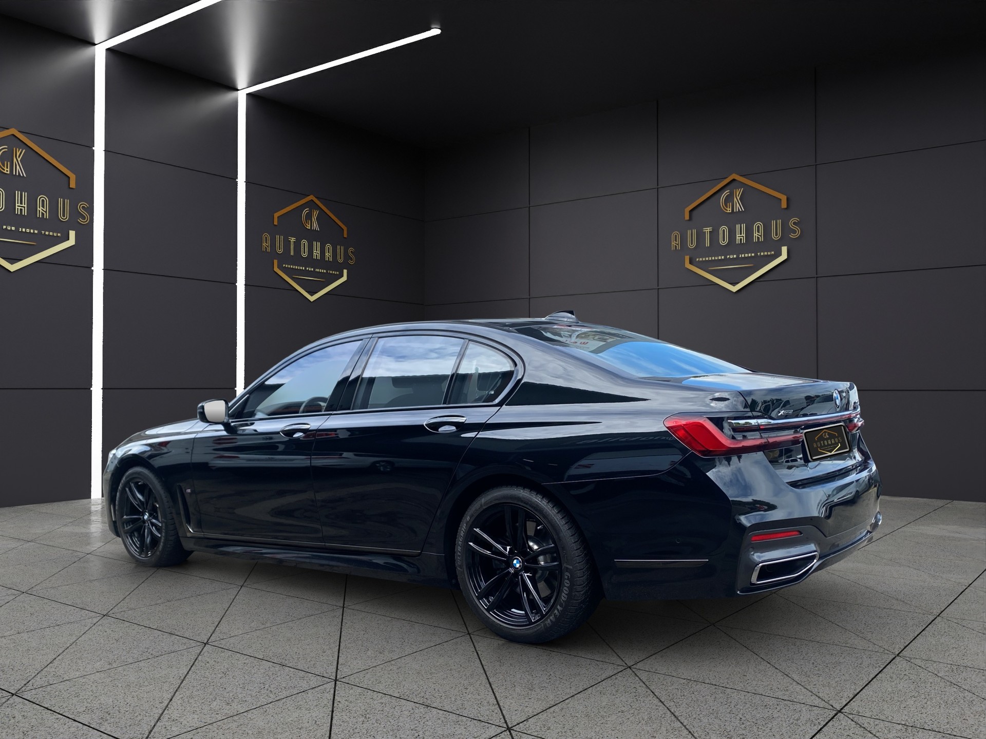 BMW 730d xDrive M Sport Steptronic-image-2
