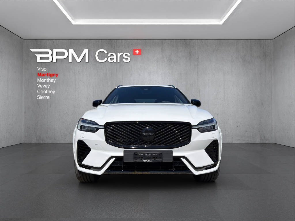 VOLVO XC60 2.0 T6 TE Black Edition eAWD-showroom-element-1