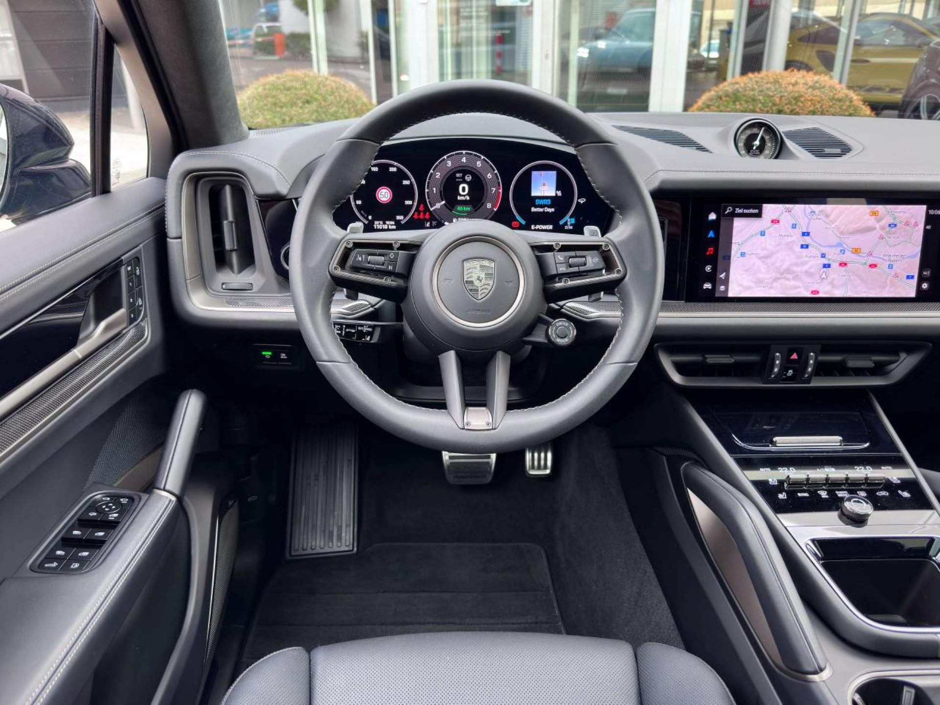 PORSCHE Cayenne Turbo E-Hybrid Coupé-image-14