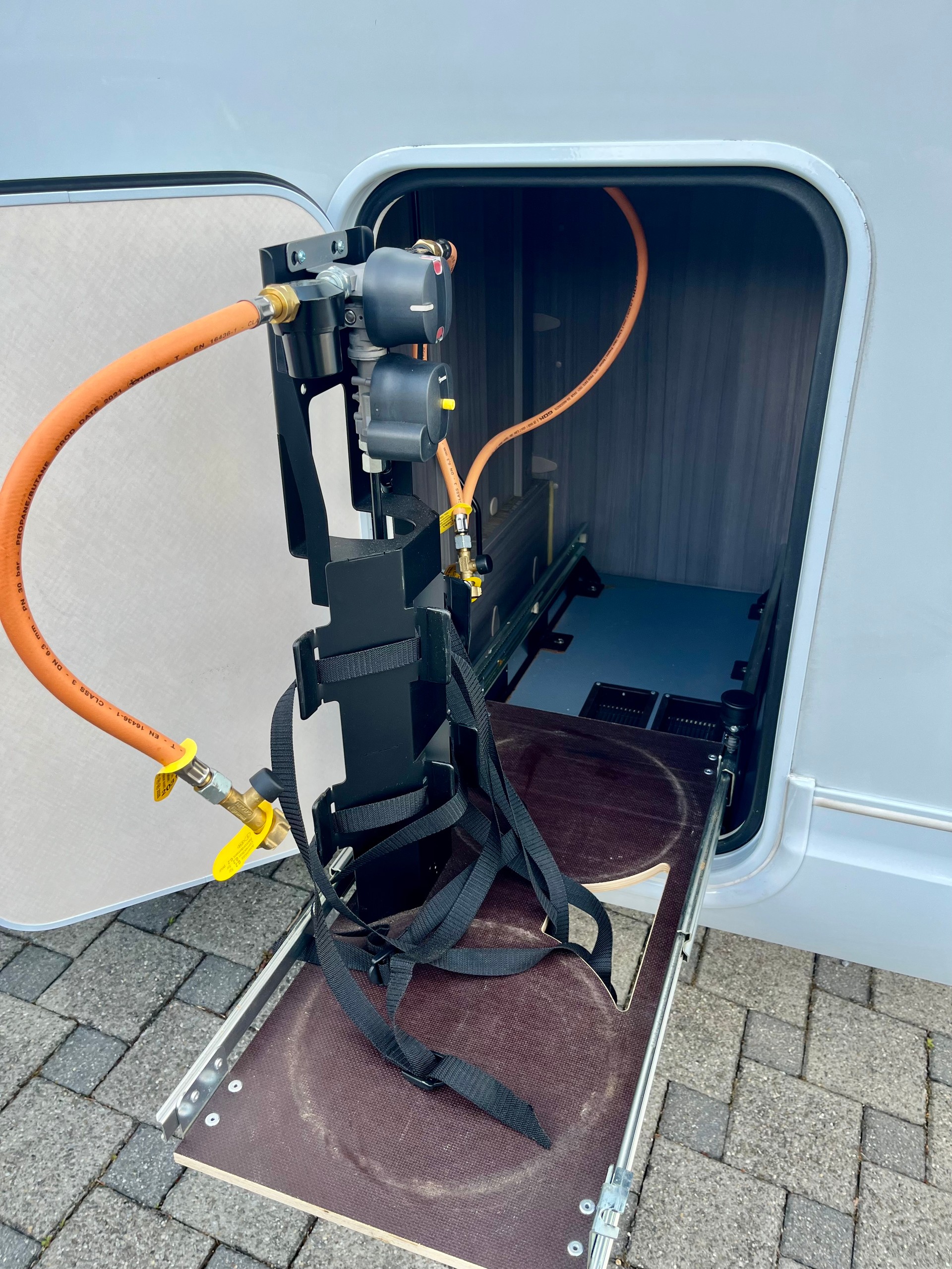 HOBBY Optima T65 mit XXL Stockbetten☀️-image-14
