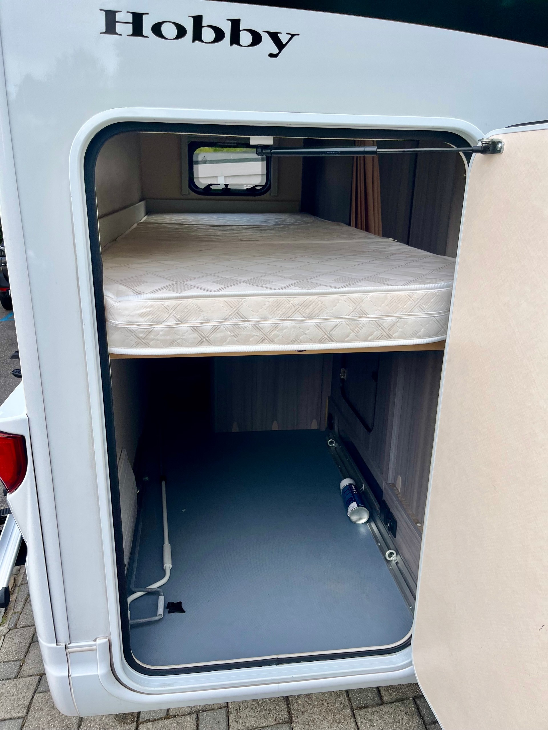 HOBBY Optima T65 mit XXL Stockbetten☀️-image-13