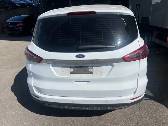 FORD S-Max 2.0 TDCi Titanium PowerShift-image-14