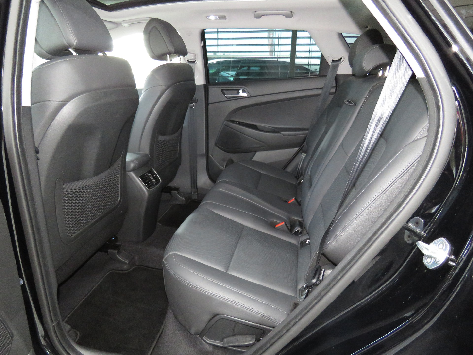 HYUNDAI Tucson 1.6 TGDI Vertex 4WD Automatic-image-8