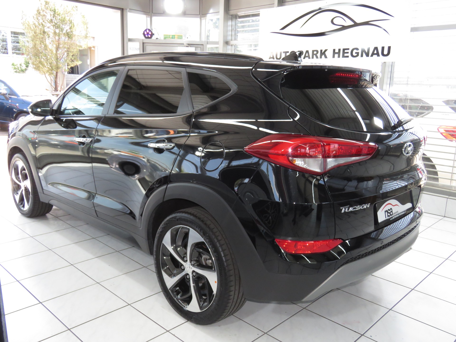 HYUNDAI Tucson 1.6 TGDI Vertex 4WD Automatic-image-5