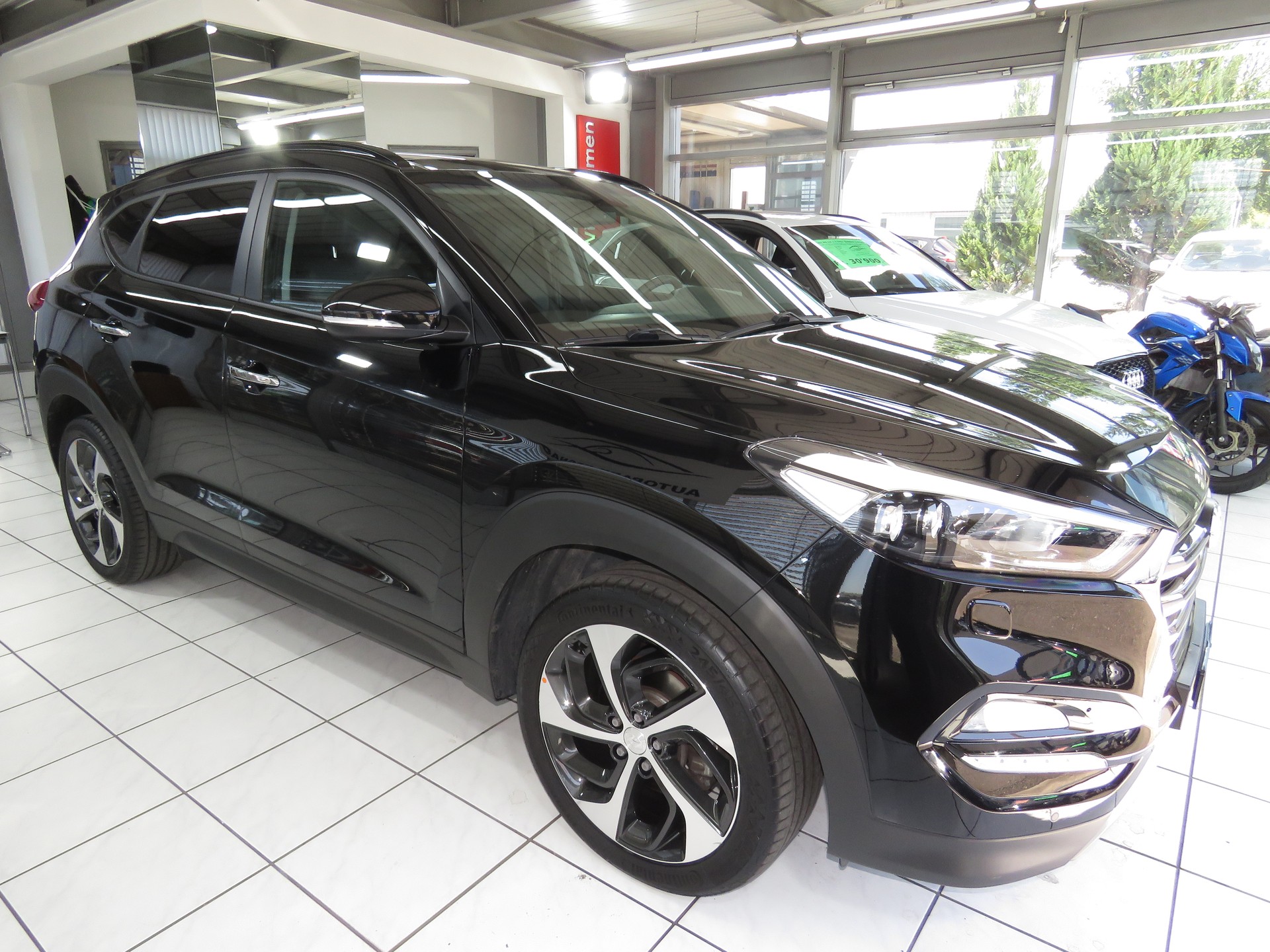 HYUNDAI Tucson 1.6 TGDI Vertex 4WD Automatic-image-2