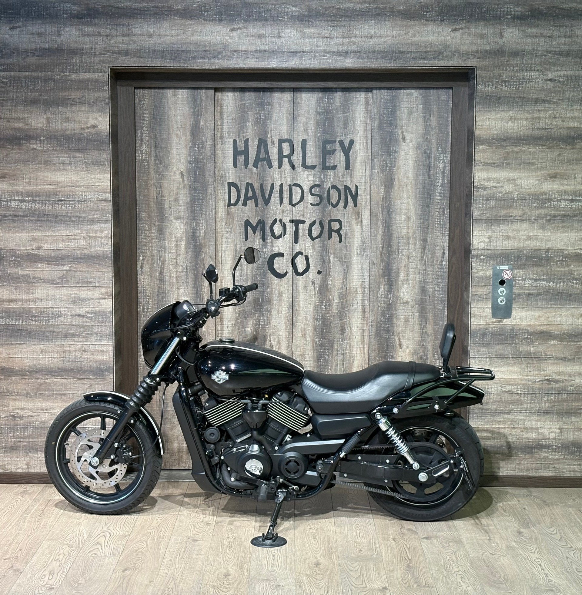 HARLEY-DAVIDSON XG 750-image-3