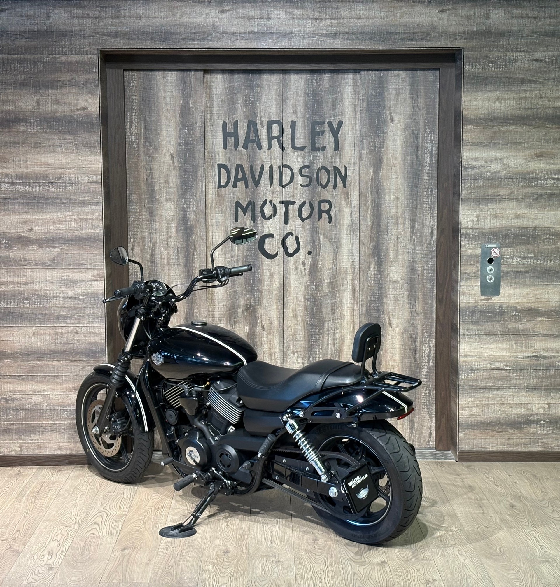 HARLEY-DAVIDSON XG 750-image-4
