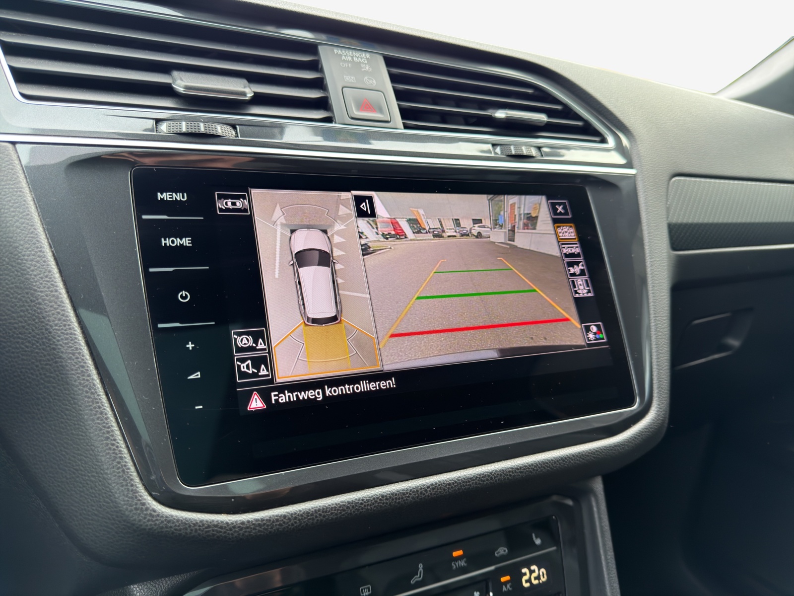 VW Tiguan Allspace 2.0 TDI SCR R-Line 4Motion DSG-image-15