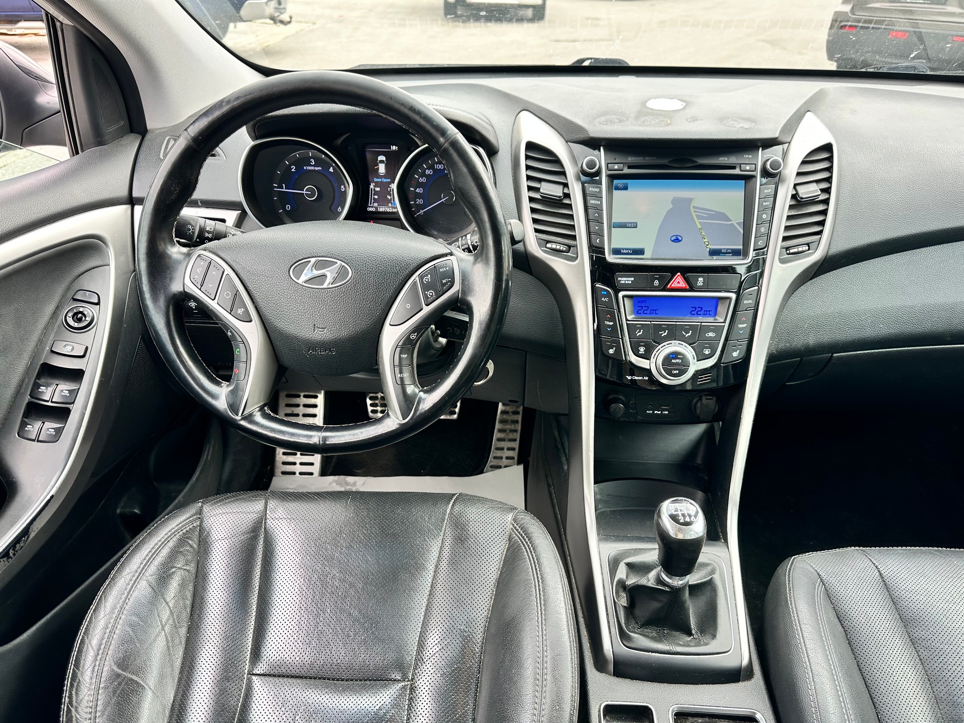 HYUNDAI 30 Wagon 1.6 CRDi Vertex-image-10