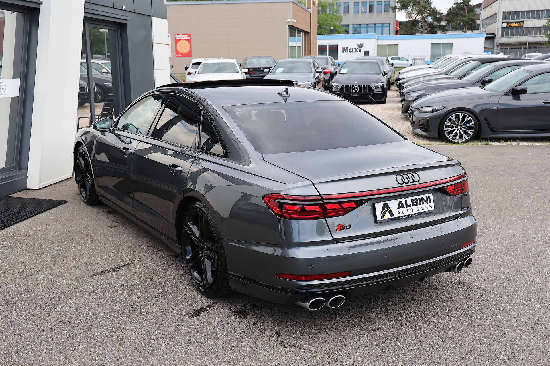 AUDI S8 4.0 V8 TFSI quattro tiptronic-image-5