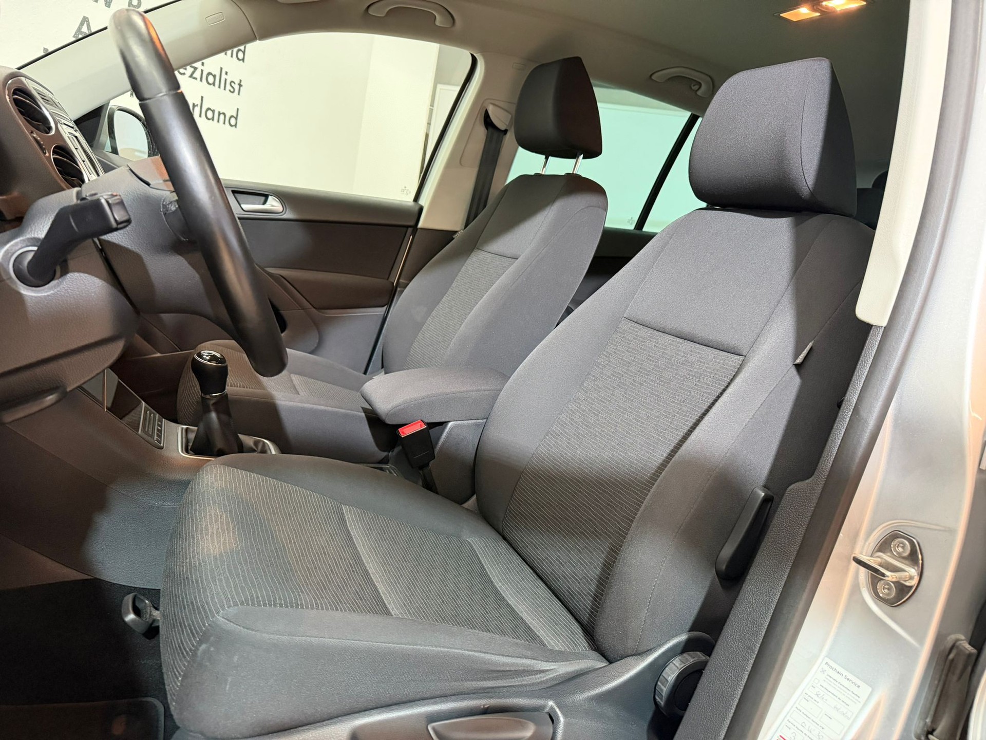 VW Tiguan 1.4 TSI BlueMotion Trend&Fun 4x2-image-8